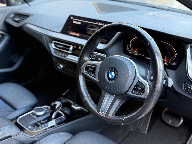 BMW 1 Series 1.5 118i M Sport (LCP) DCT Euro 6 (s/s) 5dr