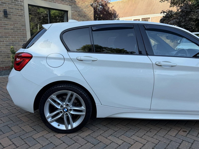 BMW 1 Series 2.0 120d M Sport Hatchback 5dr Diesel Auto xDrive Euro 6 (s/s) (190 ps)