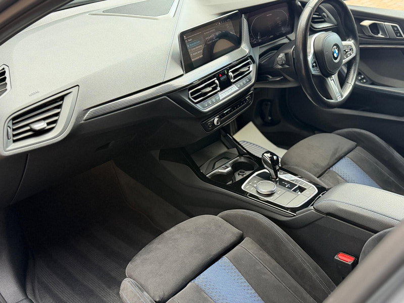 BMW 1 Series 2.0 M135i Auto xDrive Euro 6 (s/s) 5dr