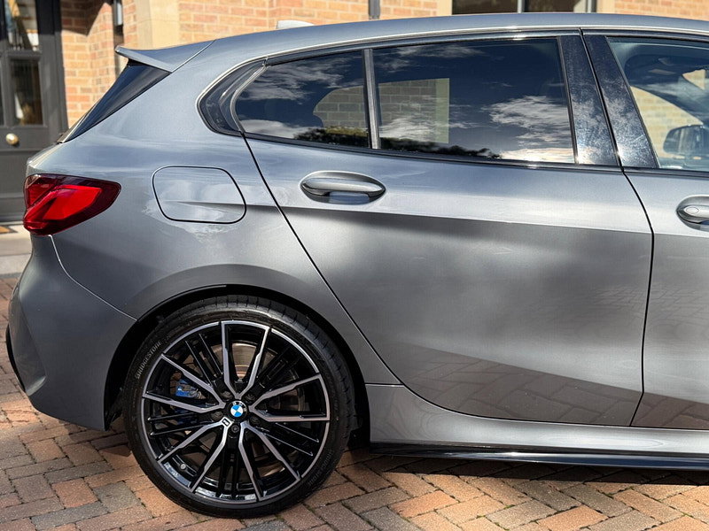 BMW 1 Series 2.0 M135i Auto xDrive Euro 6 (s/s) 5dr
