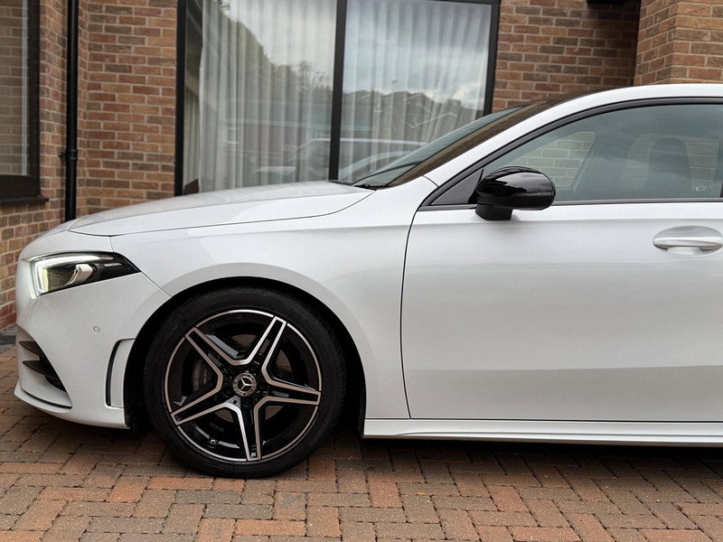 Mercedes-Benz A Class 1.3 A180 AMG Line (Executive) 7G-DCT Euro 6 (s/s) 5dr