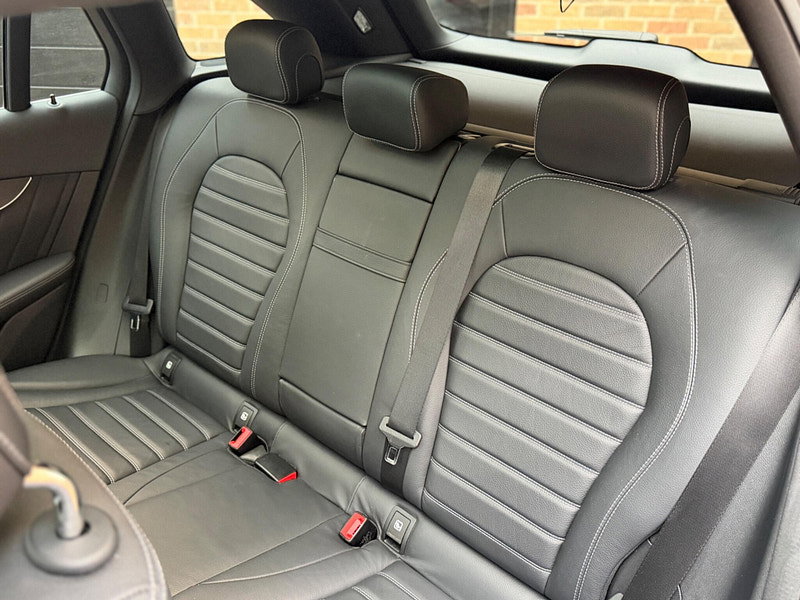 Mercedes-Benz GLC 2.0 GLC300 MHEV AMG Line (Premium Plus) G-Tronic+ 4MATIC Euro 6 (s/s) 5dr