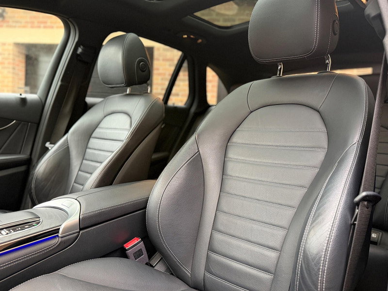 Mercedes-Benz GLC 2.0 GLC300 MHEV AMG Line (Premium Plus) G-Tronic+ 4MATIC Euro 6 (s/s) 5dr