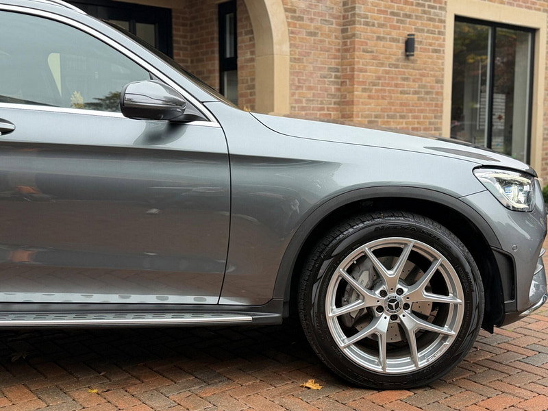 Mercedes-Benz GLC 2.0 GLC300 MHEV AMG Line (Premium Plus) G-Tronic+ 4MATIC Euro 6 (s/s) 5dr