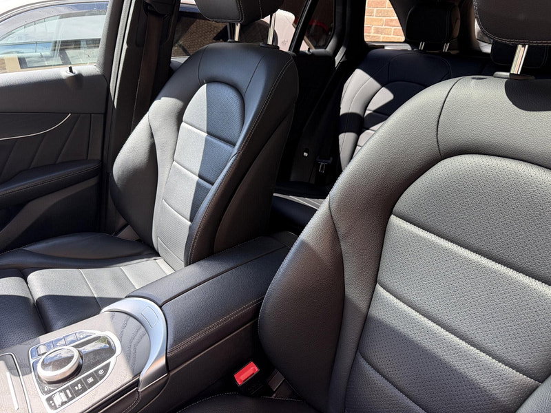 Mercedes-Benz GLC 2.1 GLC220d AMG Line (Premium) SUV 5dr Diesel G-Tronic+ 4MATIC Euro 6 (s/s) (170 ps)