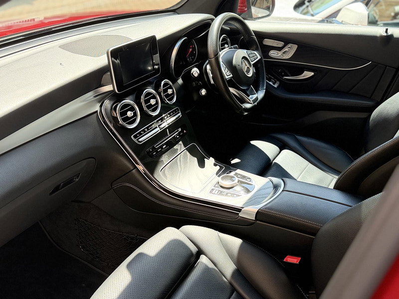 Mercedes-Benz GLC 2.1 GLC220d AMG Line (Premium) SUV 5dr Diesel G-Tronic+ 4MATIC Euro 6 (s/s) (170 ps)