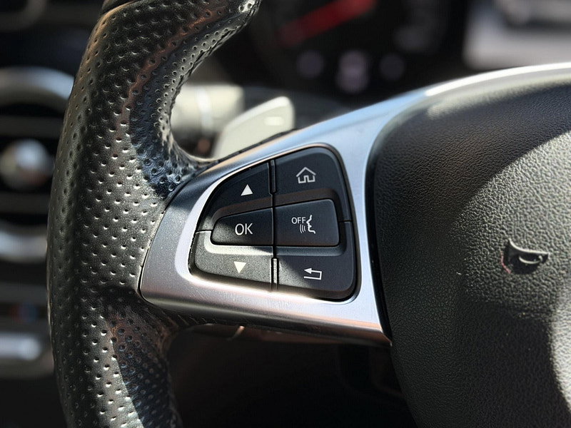 Mercedes-Benz GLC 2.1 GLC220d AMG Line (Premium) SUV 5dr Diesel G-Tronic+ 4MATIC Euro 6 (s/s) (170 ps)