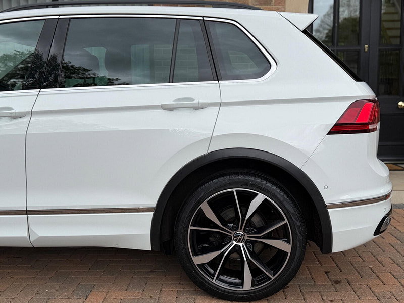 Volkswagen Tiguan 2.0 TSI R-Line SUV 5dr Petrol DSG 4Motion Euro 6 (s/s) (190 ps)