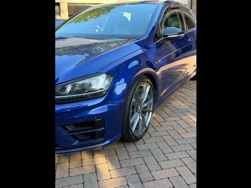 Volkswagen Golf 2.0 TSI BlueMotion Tech R Hatchback 3dr Petrol DSG 4Motion Euro 6 (s/s) (300 ps)