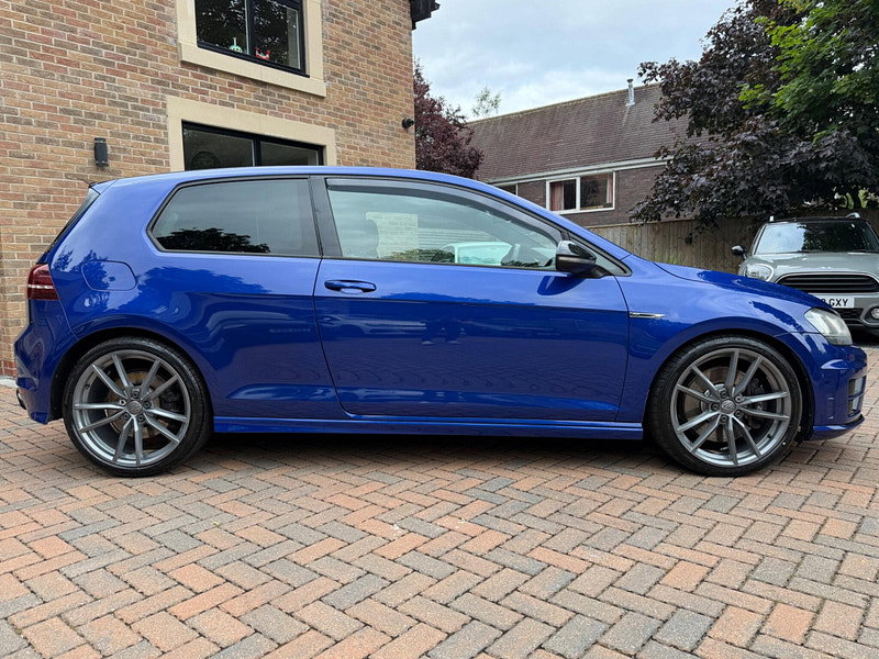 Volkswagen Golf 2.0 TSI BlueMotion Tech R Hatchback 3dr Petrol DSG 4Motion Euro 6 (s/s) (300 ps)