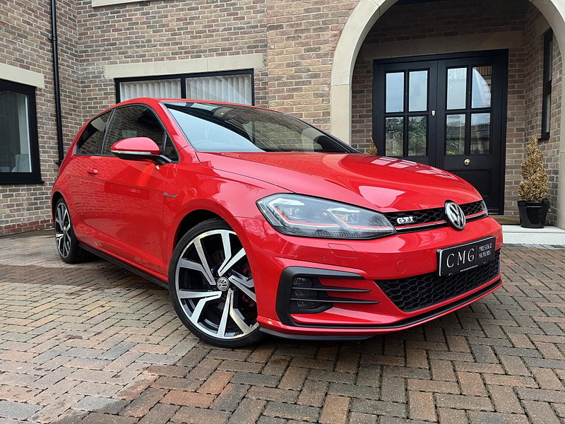 Volkswagen Golf 2.0 TSI GTI Euro 6 (s/s) 3dr