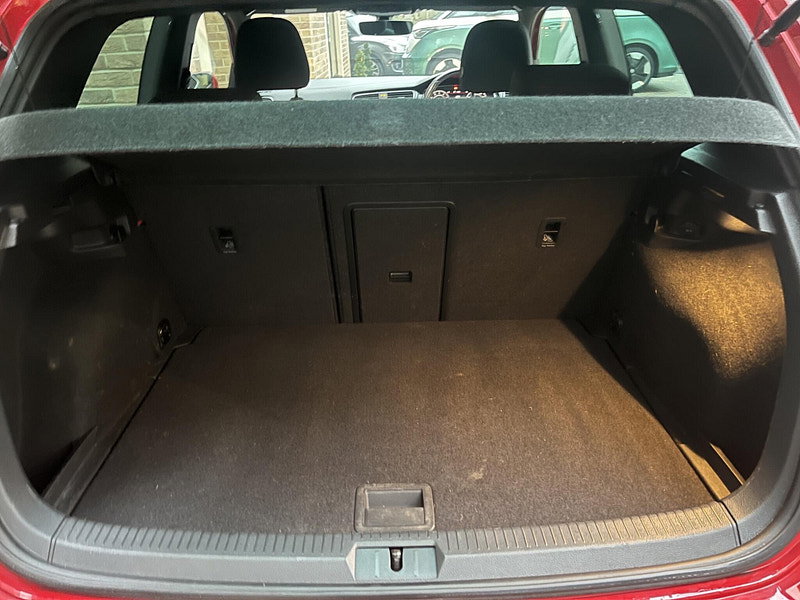 Volkswagen Golf 2.0 TSI GTI Euro 6 (s/s) 3dr