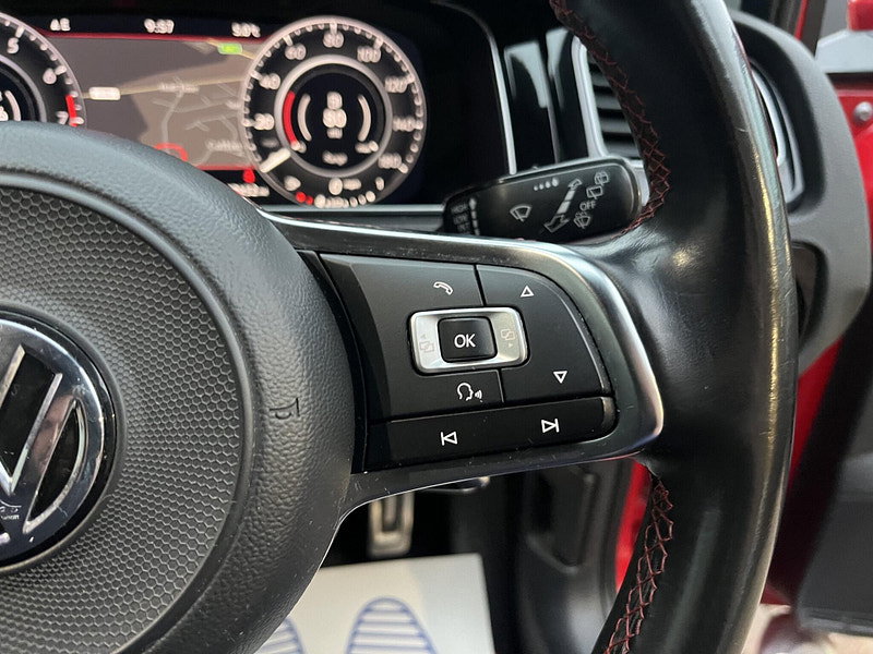 Volkswagen Golf 2.0 TSI GTI Euro 6 (s/s) 3dr
