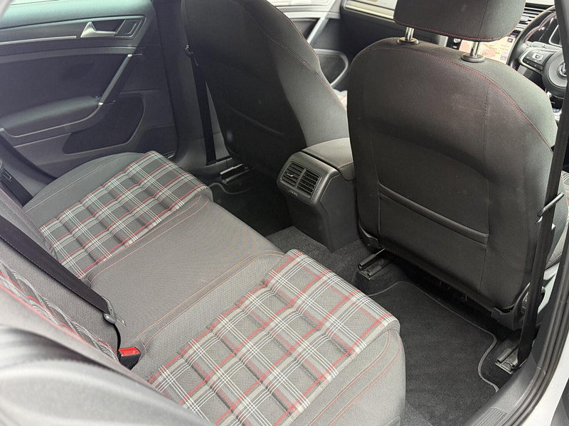 Volkswagen Golf 2.0 TSI GTI Performance DSG Euro 6 (s/s) 5dr