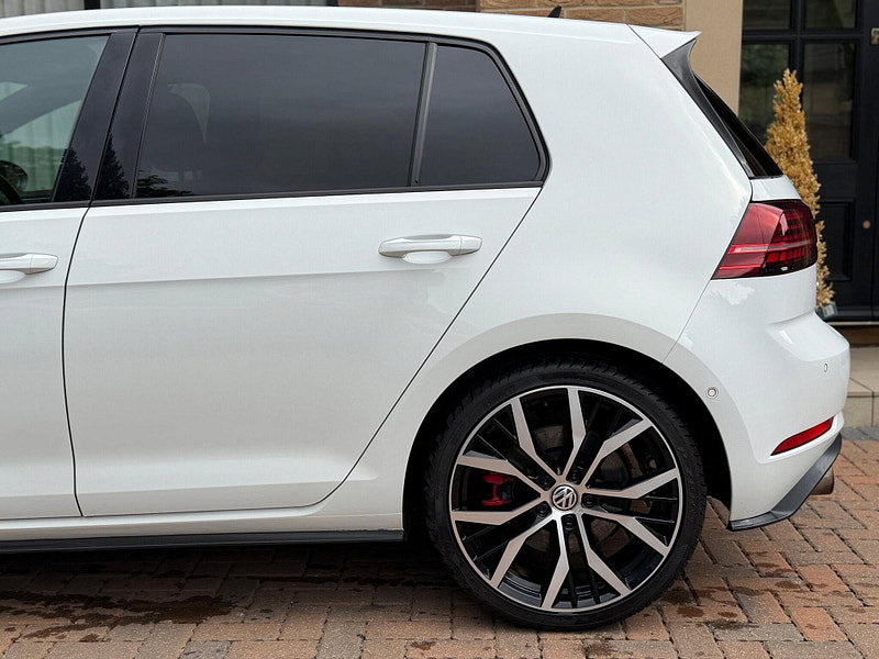 Volkswagen Golf 2.0 TSI GTI Performance DSG Euro 6 (s/s) 5dr