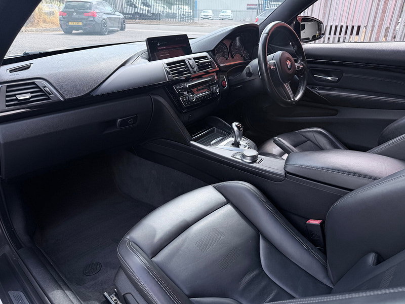 BMW M4 3.0 BiTurbo GPF Competition Coupe 2dr Petrol DCT (s/s) 450ps