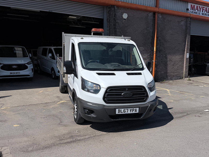 Ford Transit 2.0 350 EcoBlue Chassis Cab 2dr Diesel Manual RWD L2 H1 Euro 6 (DRW) (130 ps)