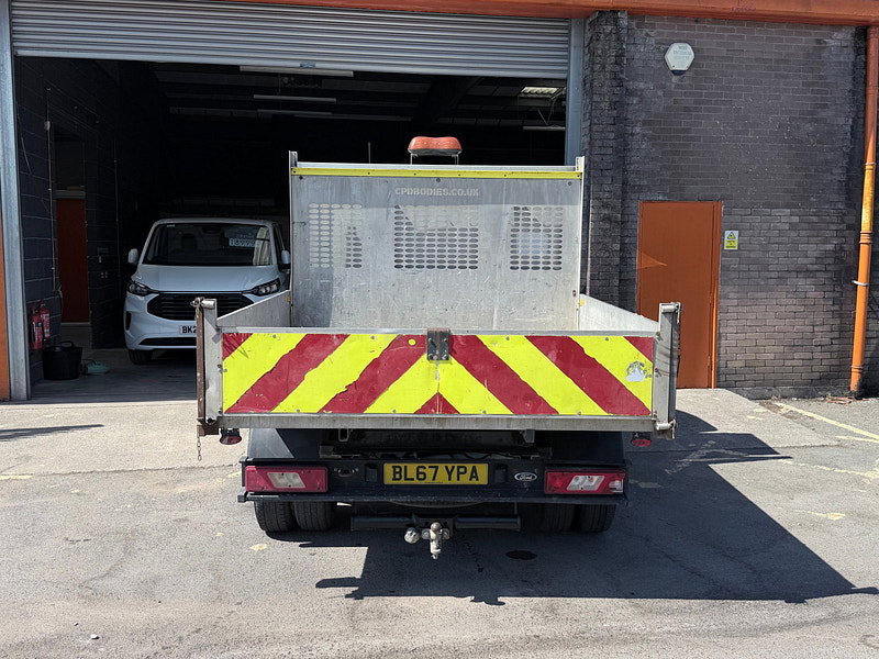 Ford Transit 2.0 350 EcoBlue Chassis Cab 2dr Diesel Manual RWD L2 H1 Euro 6 (DRW) (130 ps)