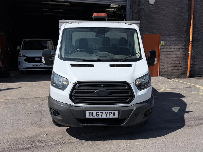 Ford Transit 2.0 350 EcoBlue Chassis Cab 2dr Diesel Manual RWD L2 H1 Euro 6 (DRW) (130 ps)