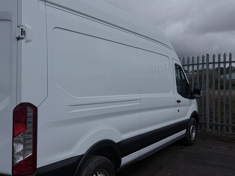 Ford Transit 2.0 350 EcoBlue Leader Panel Van 5dr Diesel Manual RWD L3 H3 Euro 6 (s/s) (130 ps)