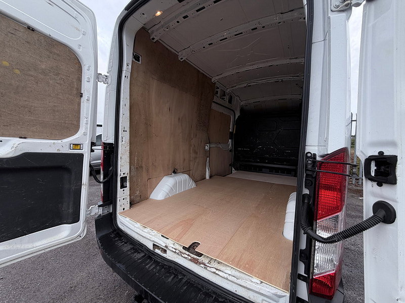 Ford Transit 2.0 350 EcoBlue Leader Panel Van 5dr Diesel Manual RWD L3 H3 Euro 6 (s/s) (130 ps)