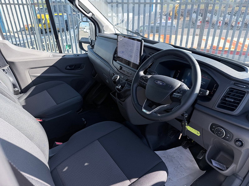 Ford Transit 2.0 460 EcoBlue Trend Minibus Double Cab 5dr Diesel Manual RWD L4 H3 Euro 6 (s/s) (17 Seat, DRW) (130 ps)