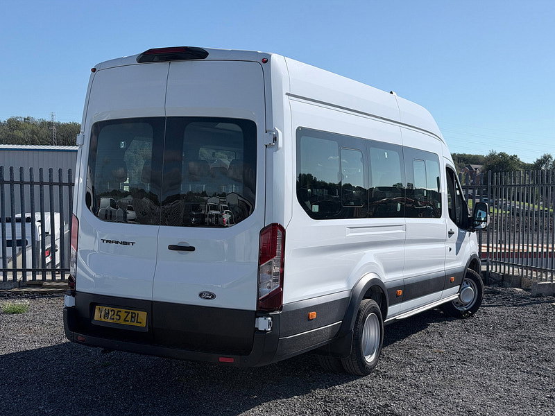Ford Transit 2.0 460 EcoBlue Trend Minibus Double Cab 5dr Diesel Manual RWD L4 H3 Euro 6 (s/s) (17 Seat, DRW) (130 ps)