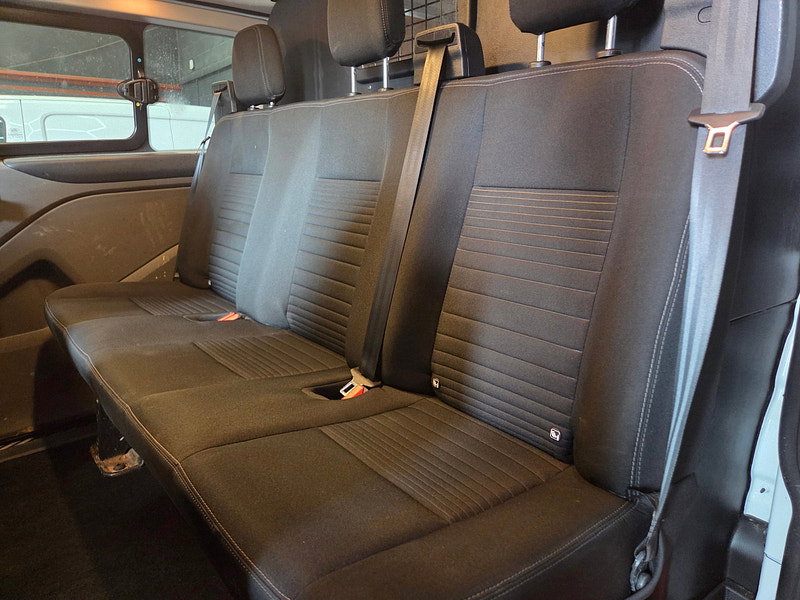 Ford Transit Custom 2.0 300 EcoBlue Limited Crew Van Double Cab 5dr Diesel Manual L2 H1 Euro 6 (s/s) (130 ps)