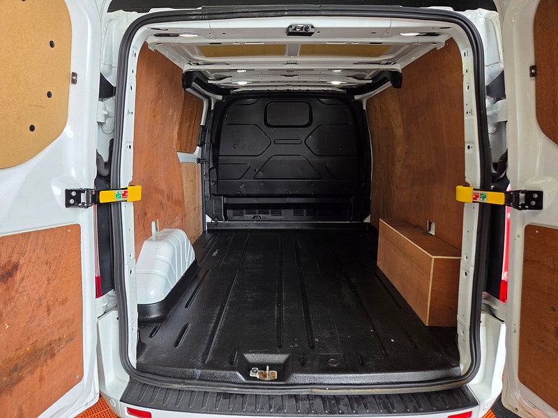 Ford Transit Custom 2.0 300 EcoBlue Limited Panel Van 5dr Diesel Manual L1 H1 Euro 6 (s/s) (130 ps)