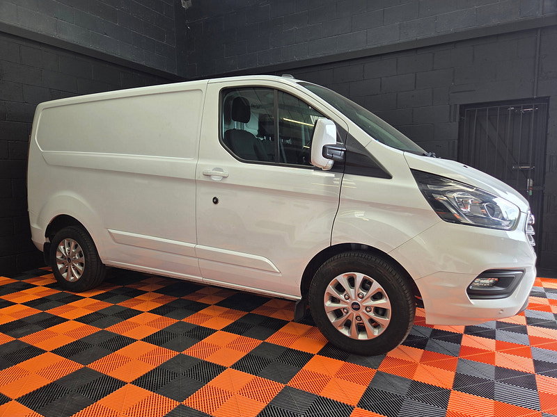 Ford Transit Custom 2.0 300 EcoBlue Limited Panel Van 5dr Diesel Manual L1 H1 Euro 6 (s/s) (130 ps)