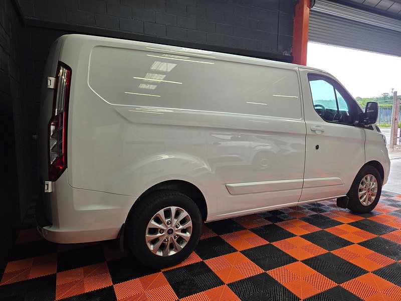 Ford Transit Custom 2.0 300 EcoBlue Limited Panel Van 5dr Diesel Manual L1 H1 Euro 6 (s/s) (130 ps)