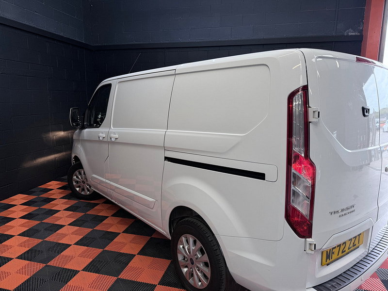 Ford Transit Custom 2.0 300 EcoBlue Limited Panel Van 5dr Diesel Manual L1 H1 Euro 6 (s/s) (130 ps)