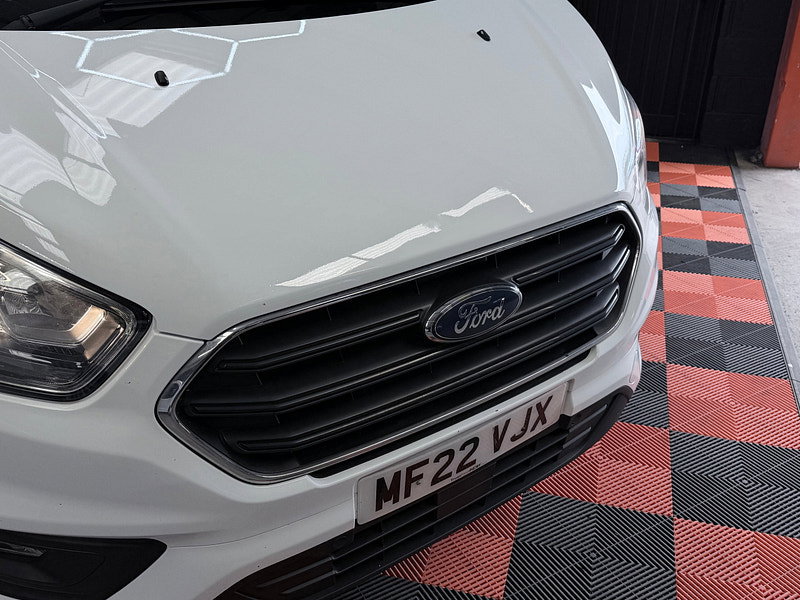 Ford Transit Custom 2.0 300 EcoBlue Limited Panel Van 5dr Diesel Manual L2 H1 Euro 6 (s/s) (130 ps)