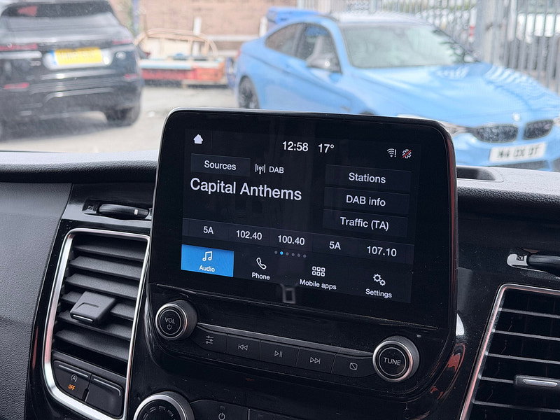 Ford Transit Custom 2.0 300 EcoBlue Limited Panel Van 5dr Diesel Manual L2 H1 Euro 6 (s/s) (130 ps)