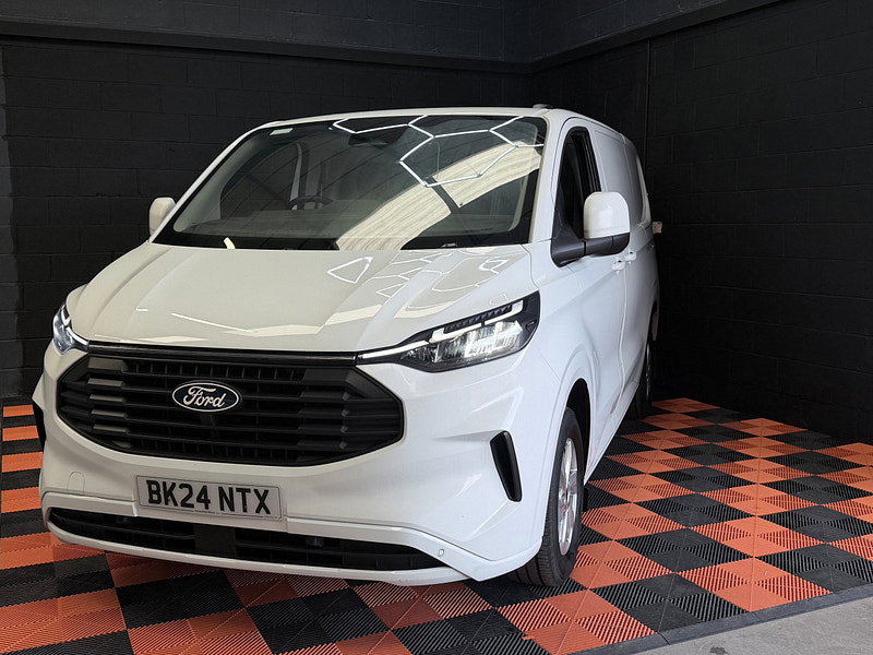 Ford Transit Custom 2.0 320 EcoBlue Limited Panel Van 5dr Diesel Manual L1 H1 Euro 6 (s/s) (136 ps)