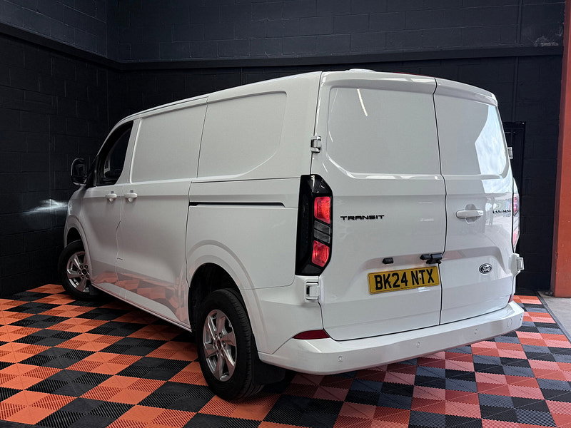Ford Transit Custom 2.0 320 EcoBlue Limited Panel Van 5dr Diesel Manual L1 H1 Euro 6 (s/s) (136 ps)
