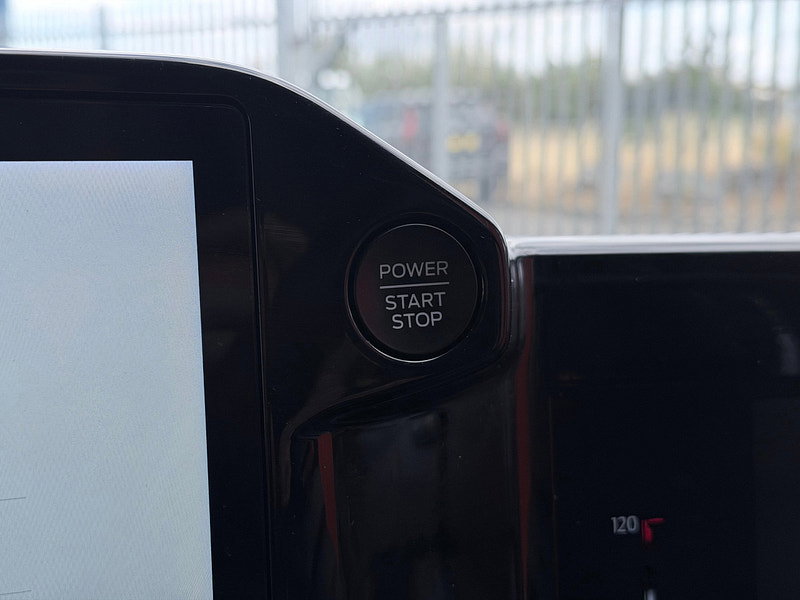 Ford Transit Custom 2.0 320 EcoBlue Limited Panel Van 5dr Diesel Manual L1 H1 Euro 6 (s/s) (136 ps)