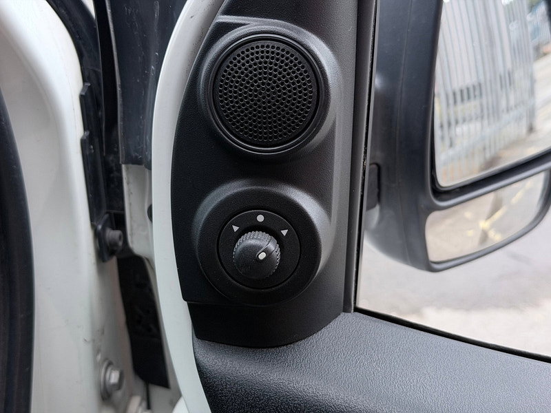 Fiat Doblo 1.6 MultijetII Tecnico Panel Van 4dr Diesel Manual L1 H1 Euro 6 (s/s) (90 bhp)