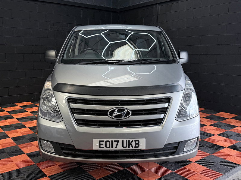 Hyundai I800 2.5 CRDi SE MPV 5dr Diesel Auto Euro 6 (170 ps)
