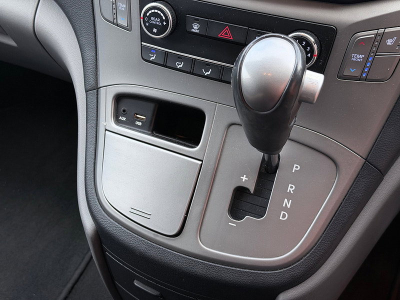 Hyundai I800 2.5 CRDi SE MPV 5dr Diesel Auto Euro 6 (170 ps)
