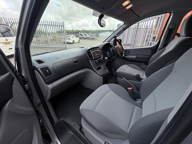 Hyundai I800 2.5 CRDi SE MPV 5dr Diesel Auto Euro 6 (170 ps)