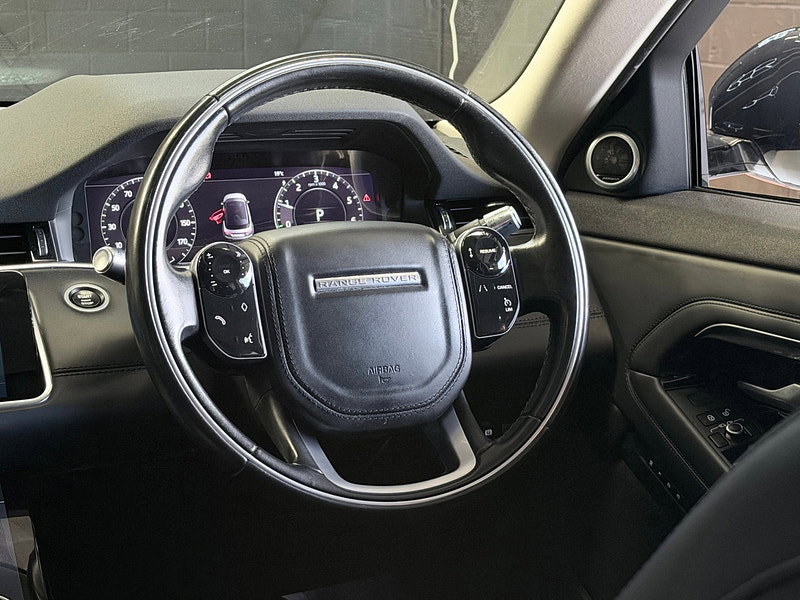 Land Rover Range Rover Evoque 1.5 P300e 12.2kWh HSE SUV 5dr Petrol Plug-in Hybrid Auto 4WD Euro 6 (s/s) (309 ps)