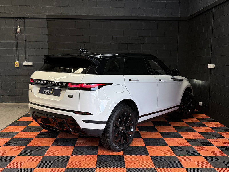Land Rover Range Rover Evoque 1.5 P300e 12.2kWh HSE SUV 5dr Petrol Plug-in Hybrid Auto 4WD Euro 6 (s/s) (309 ps)
