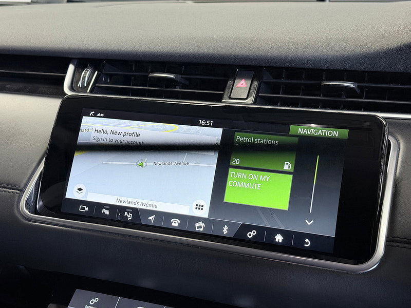 Land Rover Range Rover Evoque 1.5 P300e 12.2kWh HSE SUV 5dr Petrol Plug-in Hybrid Auto 4WD Euro 6 (s/s) (309 ps)