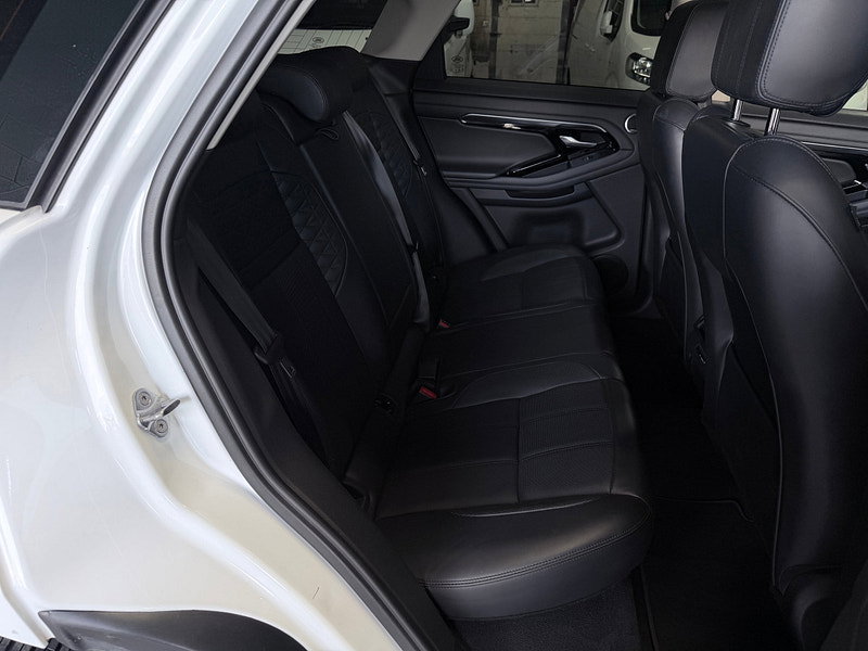 Land Rover Range Rover Evoque 1.5 P300e 12.2kWh HSE SUV 5dr Petrol Plug-in Hybrid Auto 4WD Euro 6 (s/s) (309 ps)