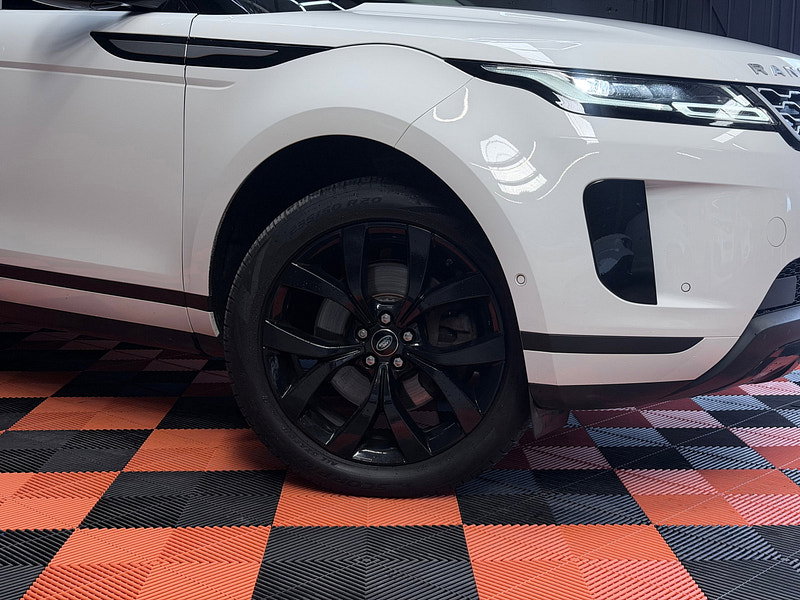 Land Rover Range Rover Evoque 1.5 P300e 12.2kWh HSE SUV 5dr Petrol Plug-in Hybrid Auto 4WD Euro 6 (s/s) (309 ps)