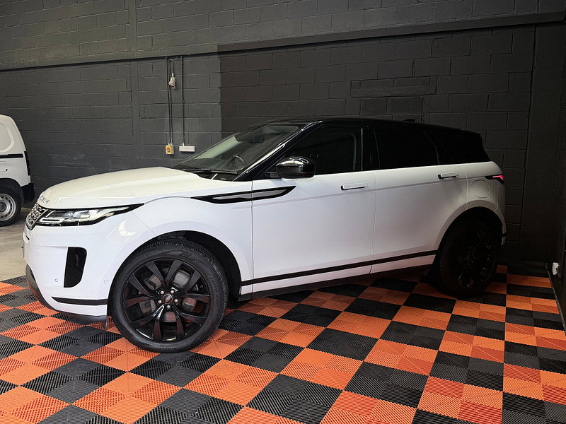 Land Rover Range Rover Evoque 1.5 P300e 12.2kWh HSE SUV 5dr Petrol Plug-in Hybrid Auto 4WD Euro 6 (s/s) (309 ps)