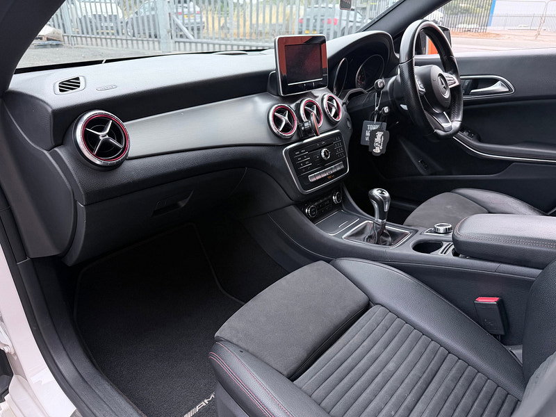 Mercedes-Benz CLA 1.6 CLA180 AMG Line Coupe 4dr Petrol Manual Euro 6 (s/s) (122 ps)