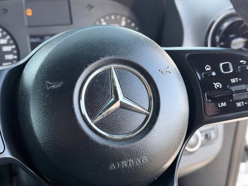 Mercedes-Benz Sprinter 2.1 316 CDI Panel Van 5dr Diesel Manual RWD L2 H2 Euro 6 (163 ps)
