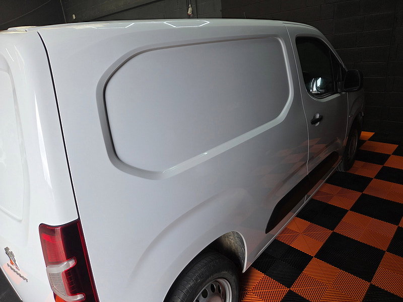 Peugeot Partner 1.5 BlueHDi 1000 Professional Premium + Standard Panel Van 5dr Diesel Manual SWB Euro 6 (s/s) (100 bhp)